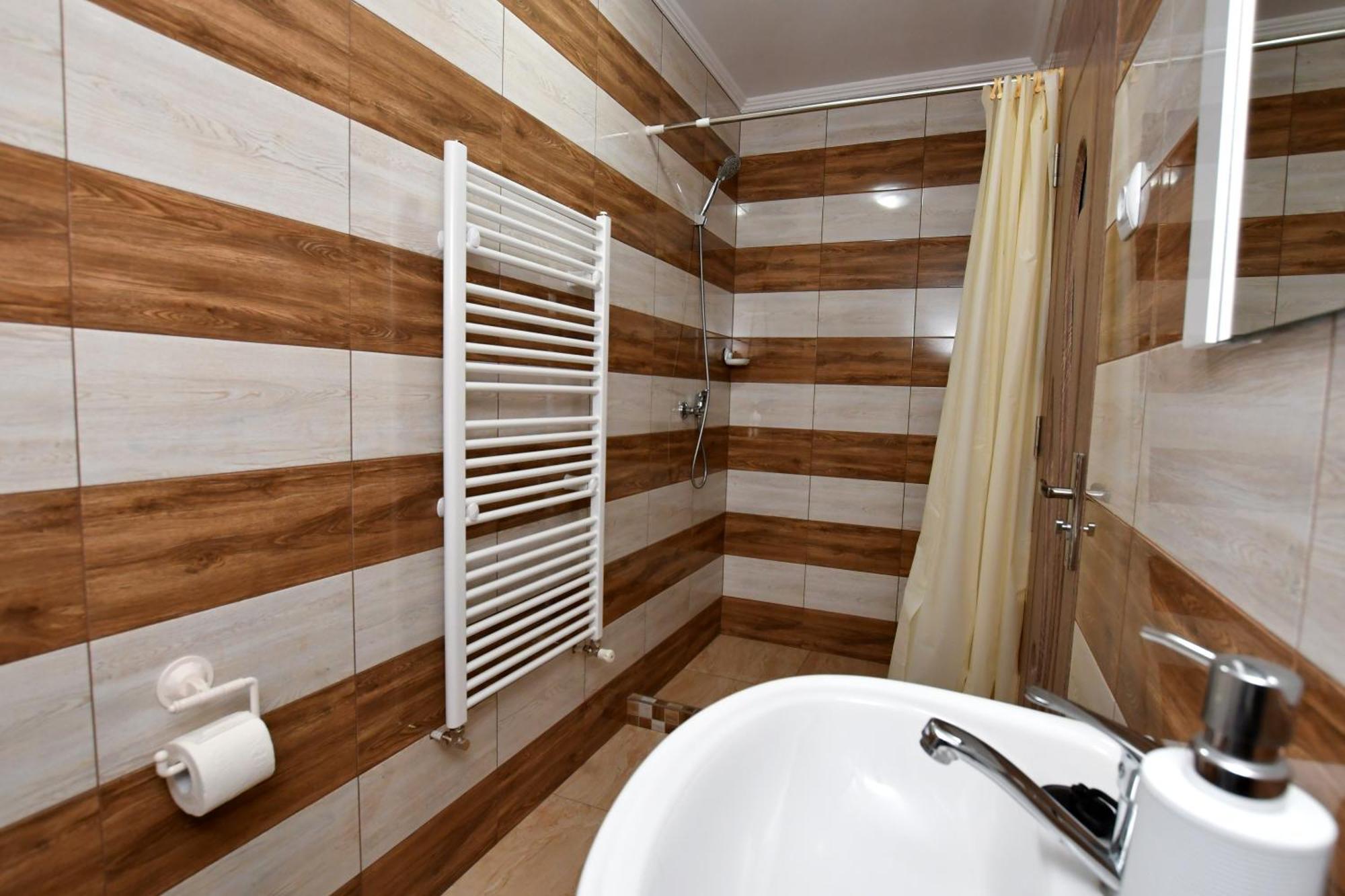 Casa de Oaspeti Cristian Praid Habitación foto